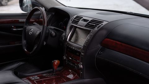 Lexus LS обновится для Австралии, несмотря на завершение производства в США