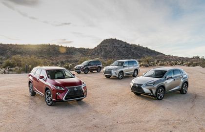 Россияне покупают Toyota и Lexus в Казахстане