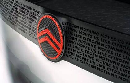 Citroen вернулся к своему первому логотипу