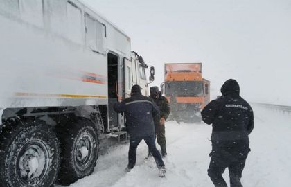 Какие дороги закрыты из-за непогоды в Казахстане           