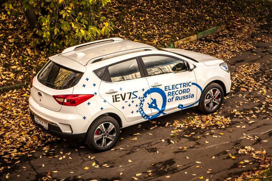 JAC iEV7S / Electric Record of Russia