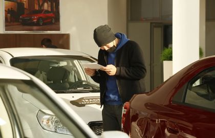 Казахстанцам продают нерастаможенные машины