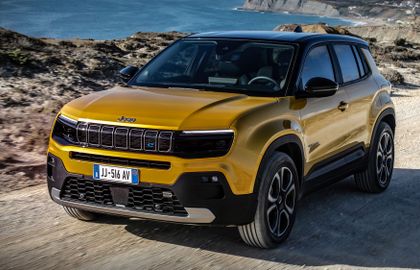 Jeep представил свой первый электрокроссовер
