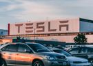 Tesla FSD-ге тұрақ орнын есте сақтау функциясын қосады