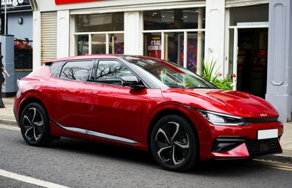 Стоимость KIA EV6 в США резко выросла на 7 тысяч долларов