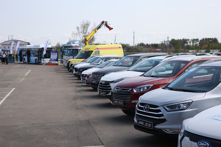 Казахстанский автопром сохраняет рост производства в первом полугодии / Фото: pm.kz