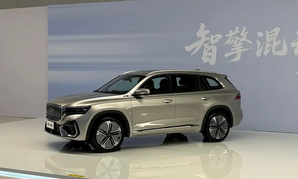 Geely Preface / Autohome