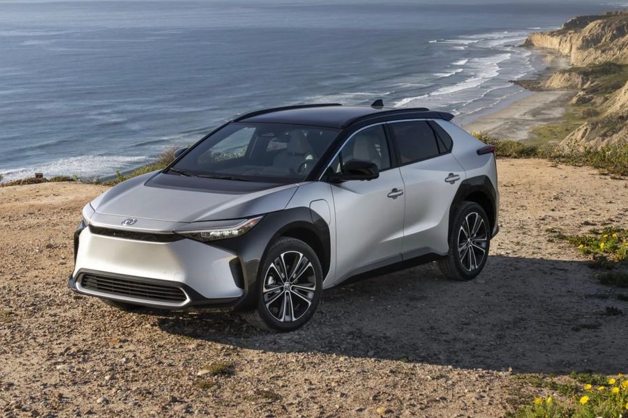 Toyota көліктерінің дөңгелектері неге түсіп қалатынын түсіндірді / Фотосурет ашық дереккөзден алынды