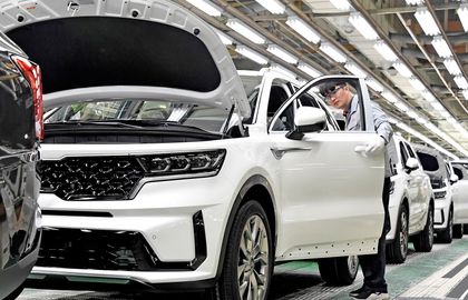 KIA впервые обошла Hyundai по продажам на корейском рынке