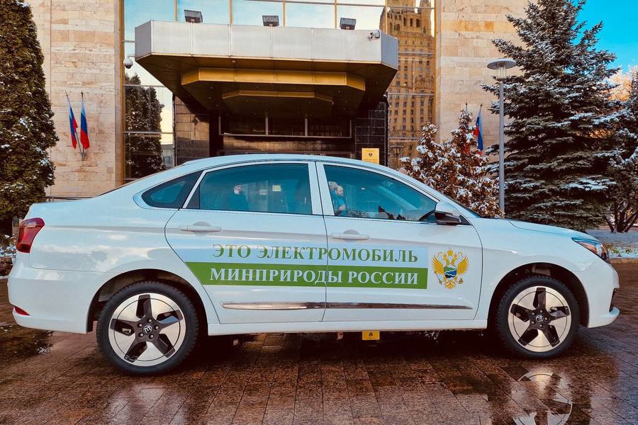 Ресейлік экологтар электрлі көліктерге көшеді / Фото: Дром