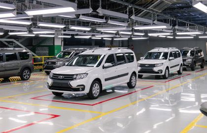 «АвтоВАЗ» нашел комплектующие для возобновления производства Lada Largus