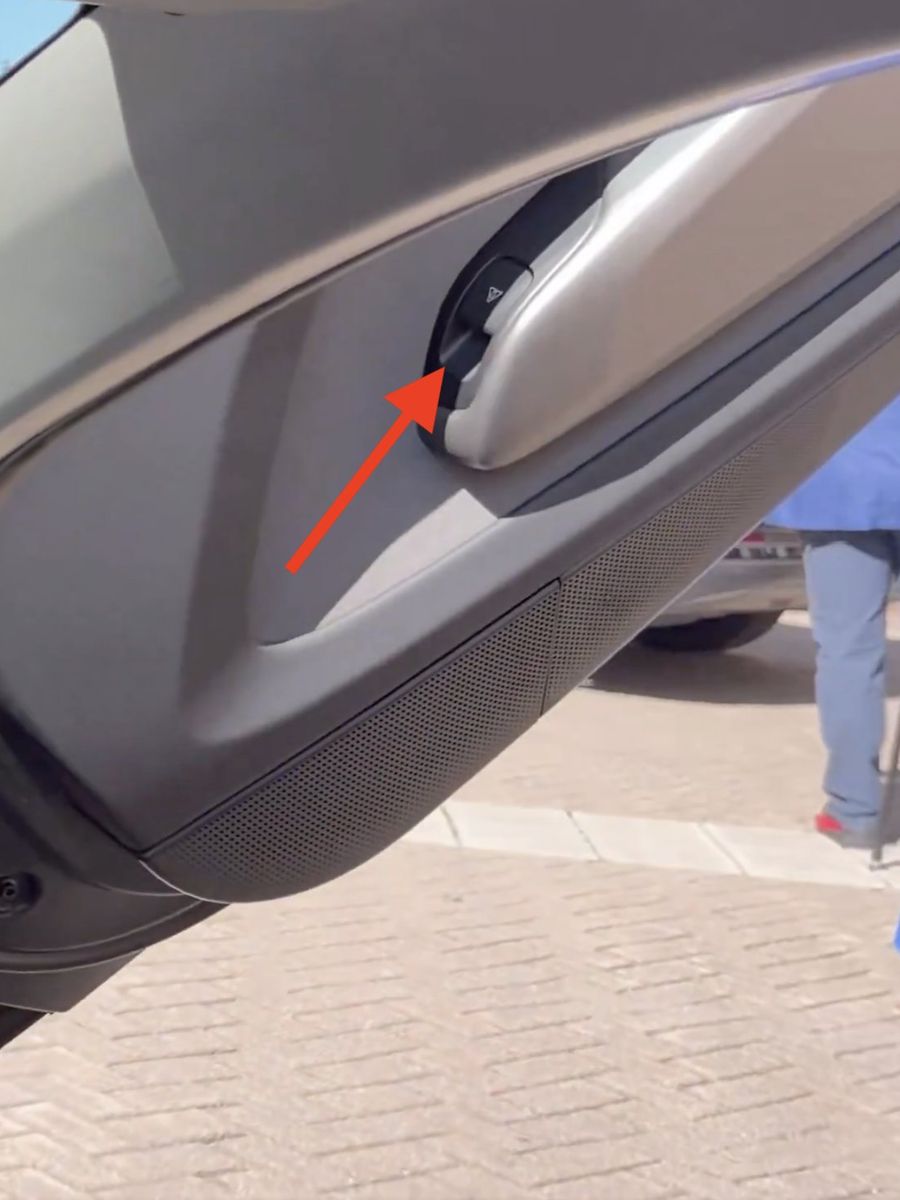 Tesla Cybercab / Фото: SawyerMerritt