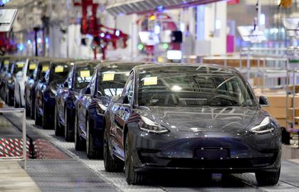 Tesla увеличивает объемы производства в Китае