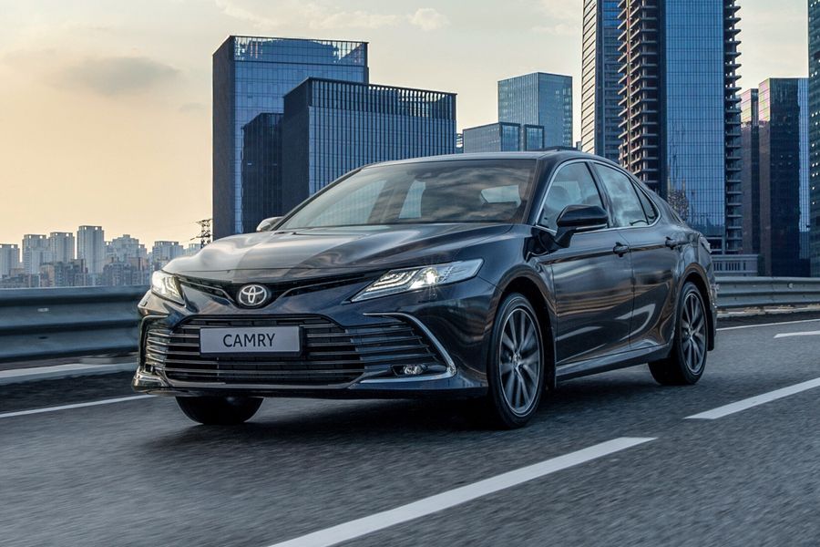 Каждая четвертая проданная в Казахстане Toyota завезена по «серому» импорту / Фото: news.drom.ru