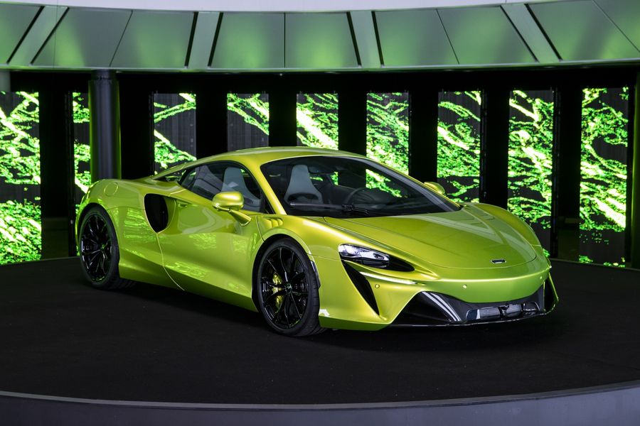 McLaren тарихи көліктерін сатуға мәжбүр / Фото: Bloomberg