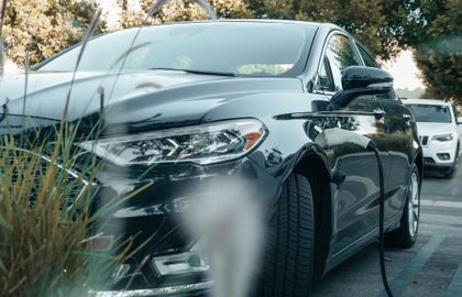Китай ограничивает Tesla
